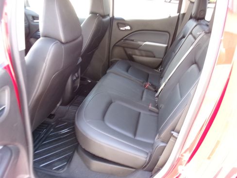 Used 2019 Chevrolet Colorado Z71 image 10