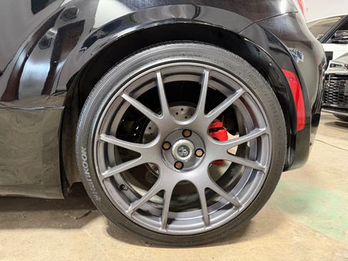 Used 2013 FIAT 500 Abarth Hatchback FWD image 11