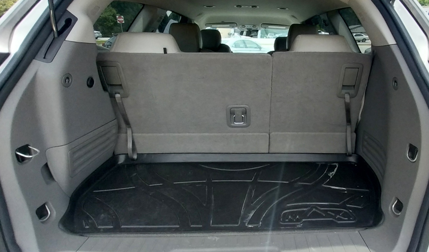 Used 2015 Chevrolet Traverse AWD LTZ image 21