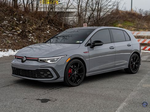 Used 2024 Volkswagen GTI SE image 5