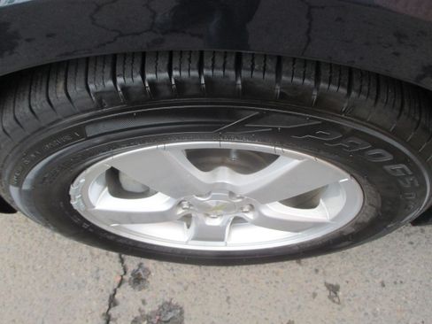 Used 2014 Chevrolet Cruze LT FWD image 14