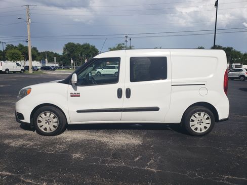 Used 2019 RAM ProMaster City Tradesman SLT image 5