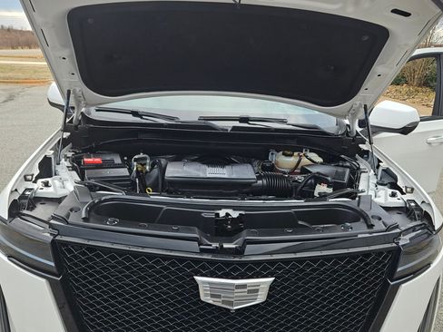 Used 2022 Cadillac Escalade Sport image 20