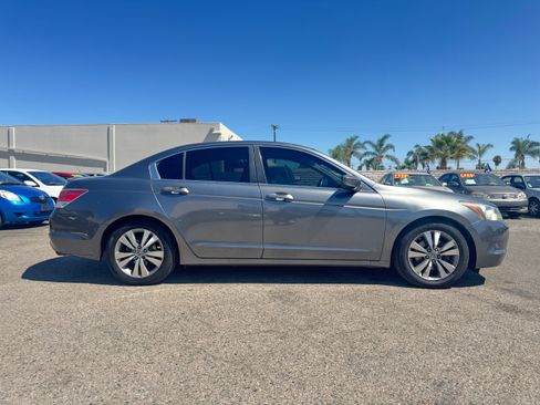 Used 2010 Honda Accord EX-L Sedan image 10