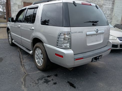 Used 2008 Mercury Mountaineer image 6