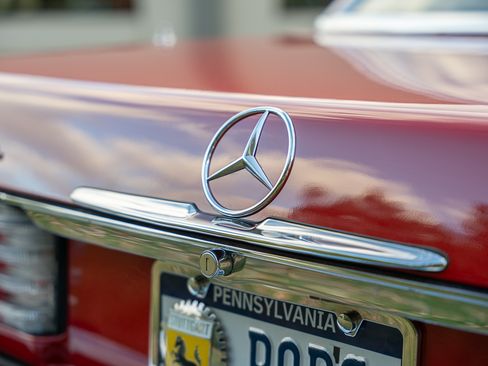 Used 1987 Mercedes-Benz 560 SL image 35