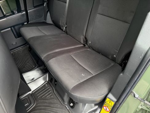 Used 2014 Toyota FJ Cruiser AWD/4WD image 78