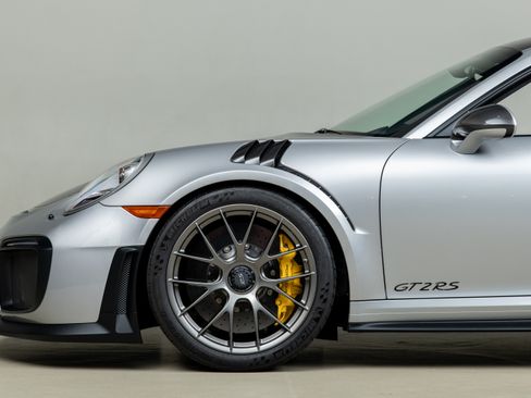 Used 2018 Porsche 911 GT2 RS image 56