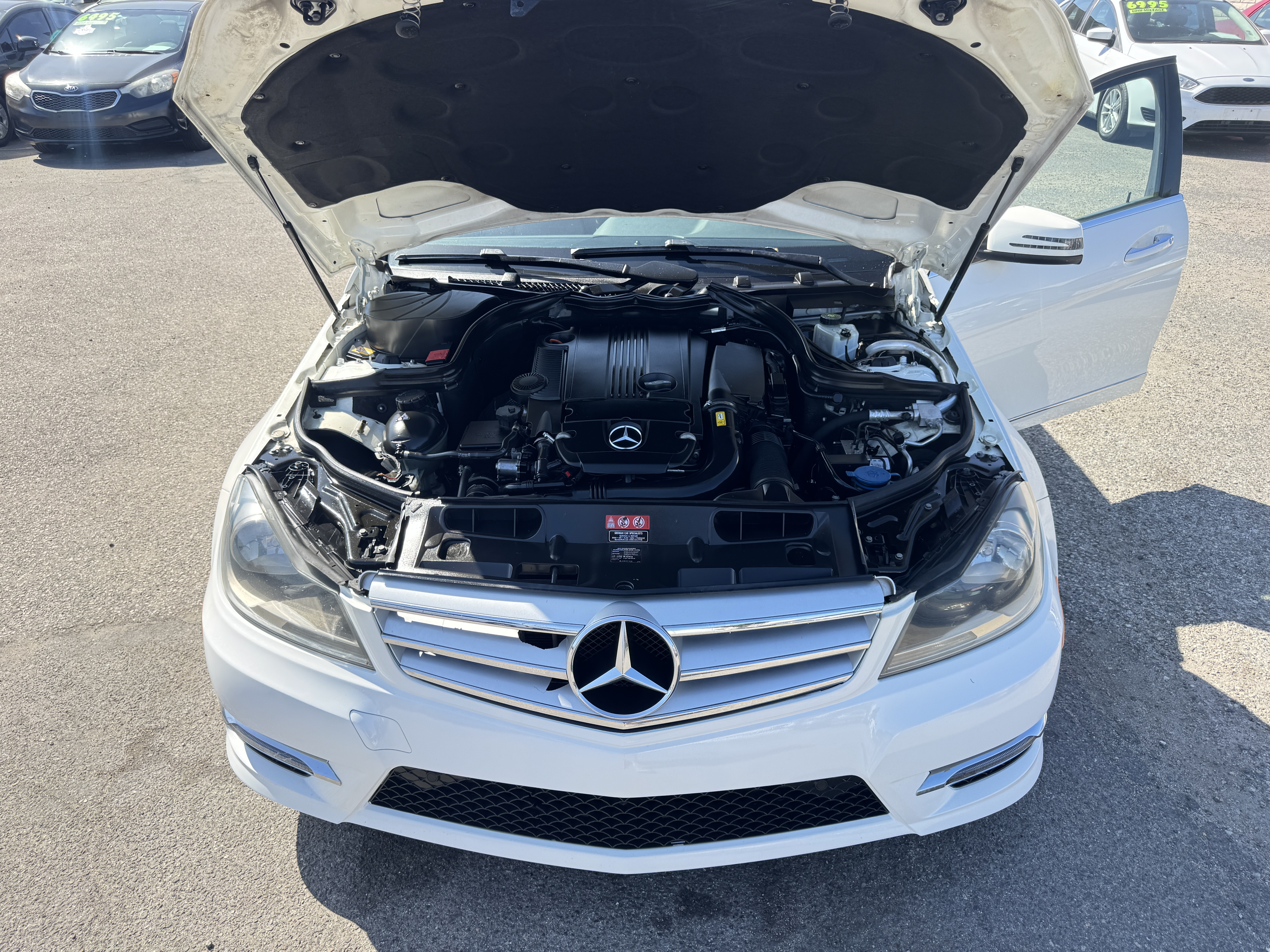Used 2013 Mercedes-Benz C 250 Sedan image 24