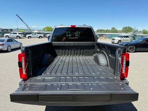 Used 2026 Ford F350 4x4 Crew Cab Super Duty image 6