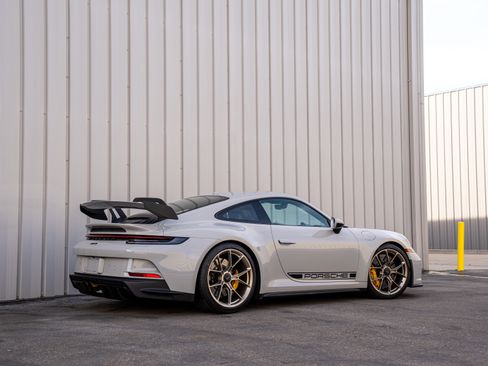 Used 2022 Porsche 911 GT3 image 8
