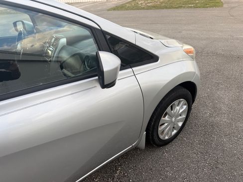 Used 2015 Nissan Versa Note SV image 52