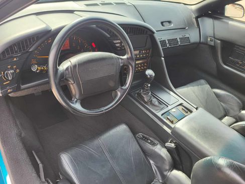 Used 1992 Chevrolet Corvette w/1LT image 15