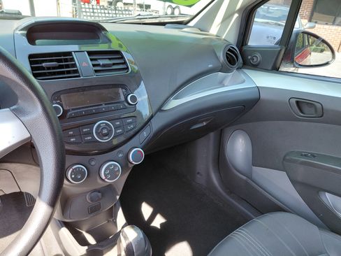 Used 2015 Chevrolet Spark LS image 18