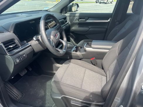 Used 2025 GMC Terrain AWD Elevation image 7