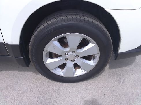 Used 2012 Subaru Outback 2.5i Premium AWD/4WD image 37