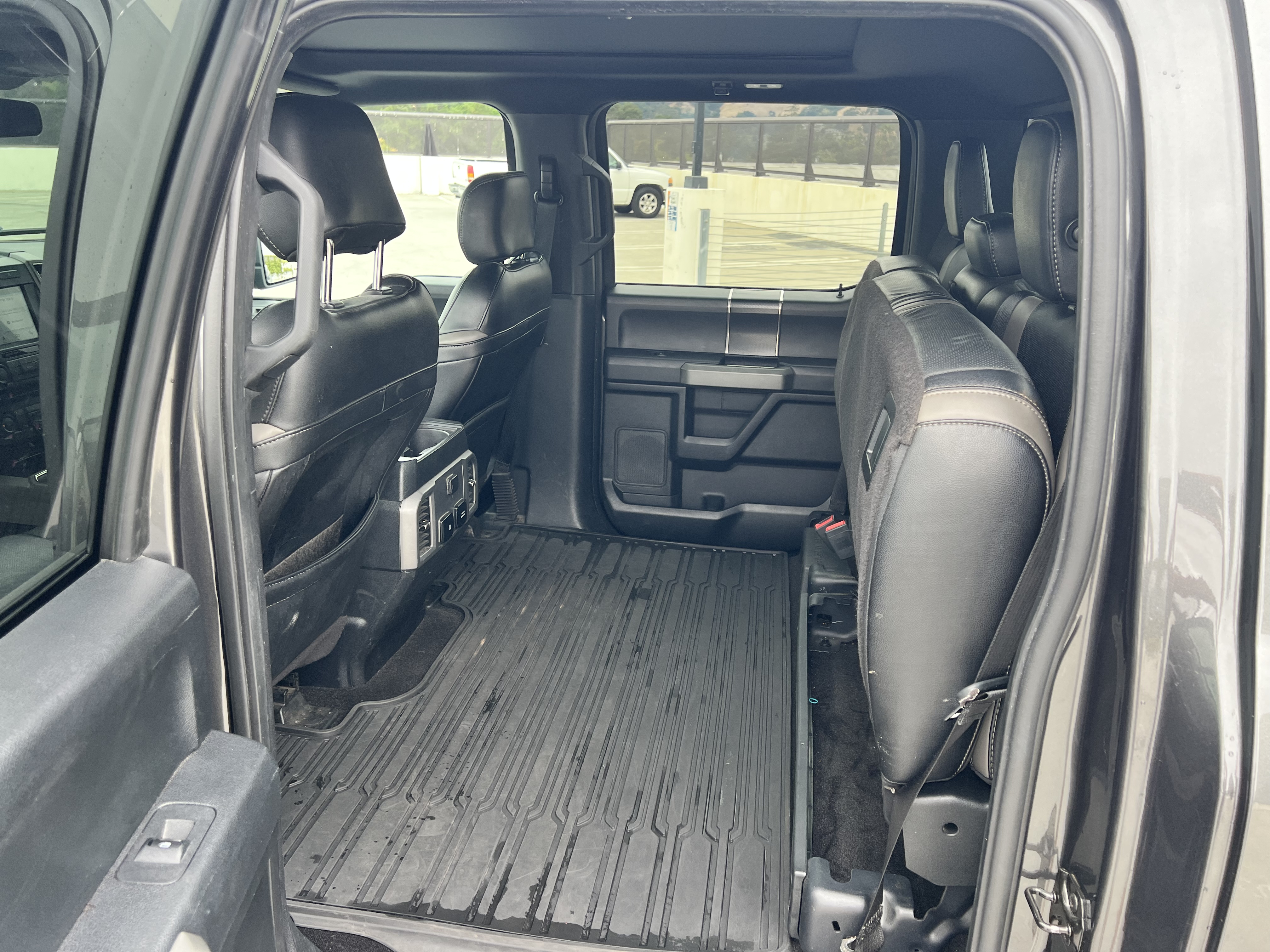 Used 2018 Ford F150 4x4 Crew Cab Raptor image 17