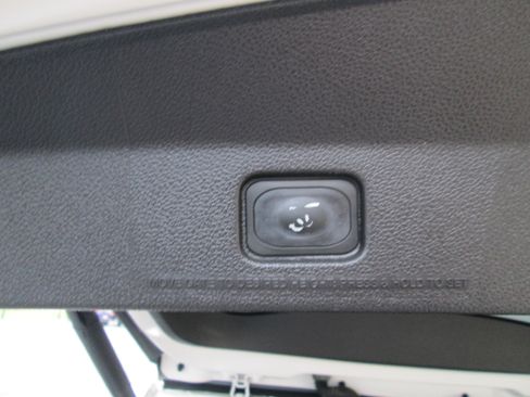 Used 2015 Ford Explorer FWD Limited image 12