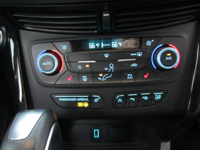 Used 2018 Ford Escape Titanium FWD image 14
