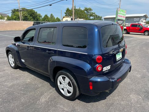 Used 2010 Chevrolet HHR LS FWD image 10