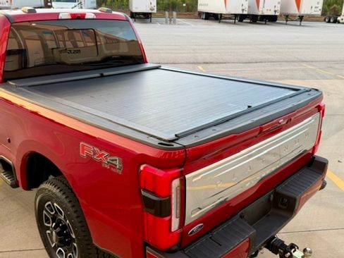 Used 2024 Ford F350 Platinum image 16