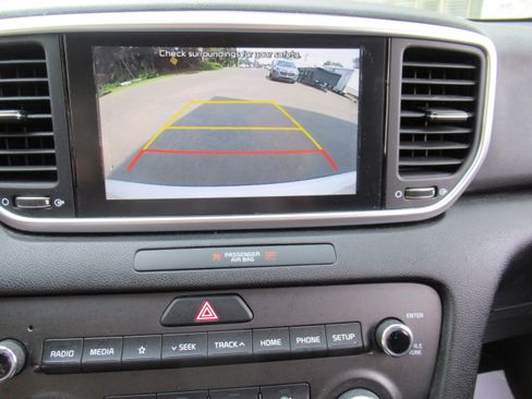 Used 2020 Kia Sportage AWD LX image 12