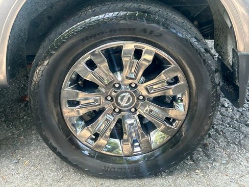 Used 2017 Nissan Titan XD 4x4 Crew Cab image 31