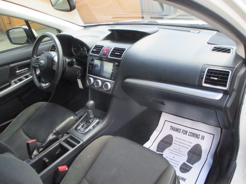Used 2016 Subaru Impreza 2.0i Premium image 4