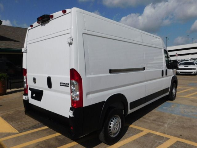 Used 2024 RAM ProMaster 2500 159 High Roof FWD image 8