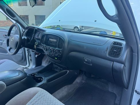 Used 2006 Toyota Tundra SR5 image 32