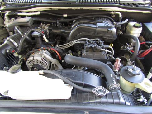 Used 2007 Ford Explorer XLT image 19