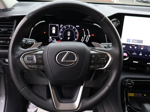 Used 2023 Lexus NX 350 image 20