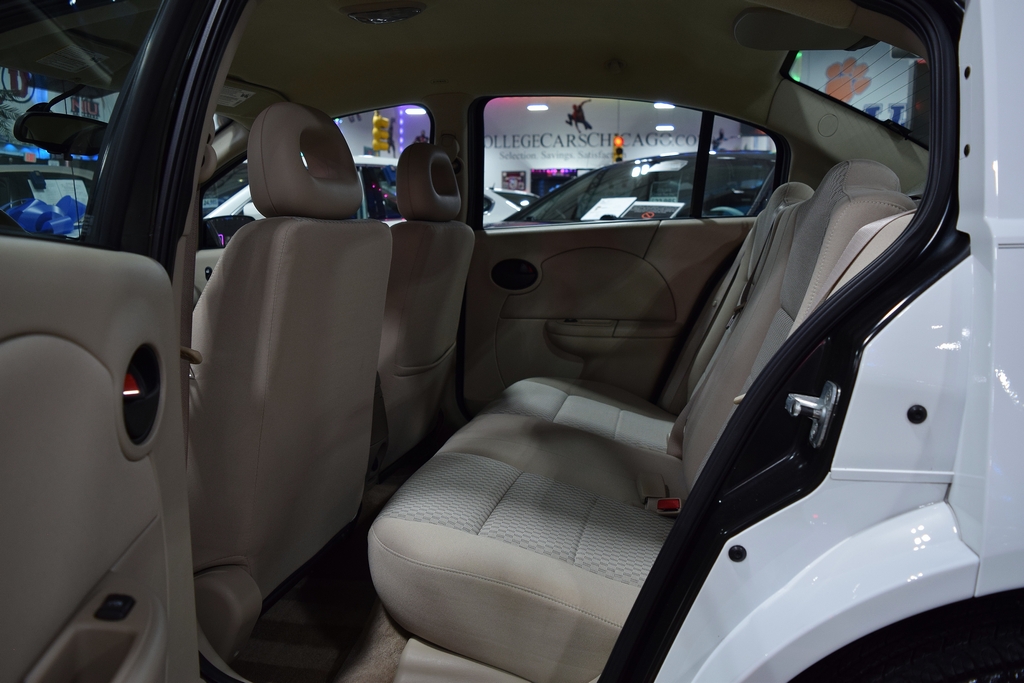 Used 2006 Saturn ION Level 2 Sedan FWD image 19