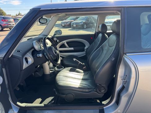 Used 2004 MINI Cooper image 15
