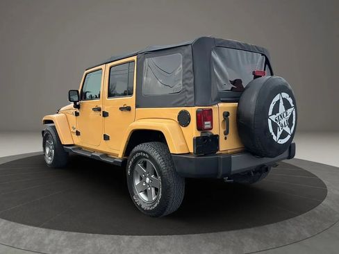 Used 2013 Jeep Wrangler Unlimited Sport image 13