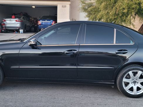 Used 2008 Mercedes-Benz E 350 Luxury image 10