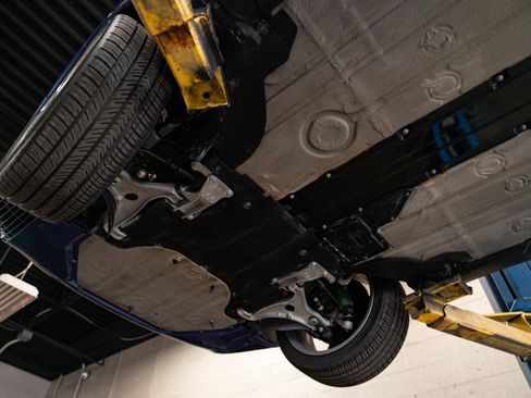 Used 1998 Porsche 911 Carrera S image 79