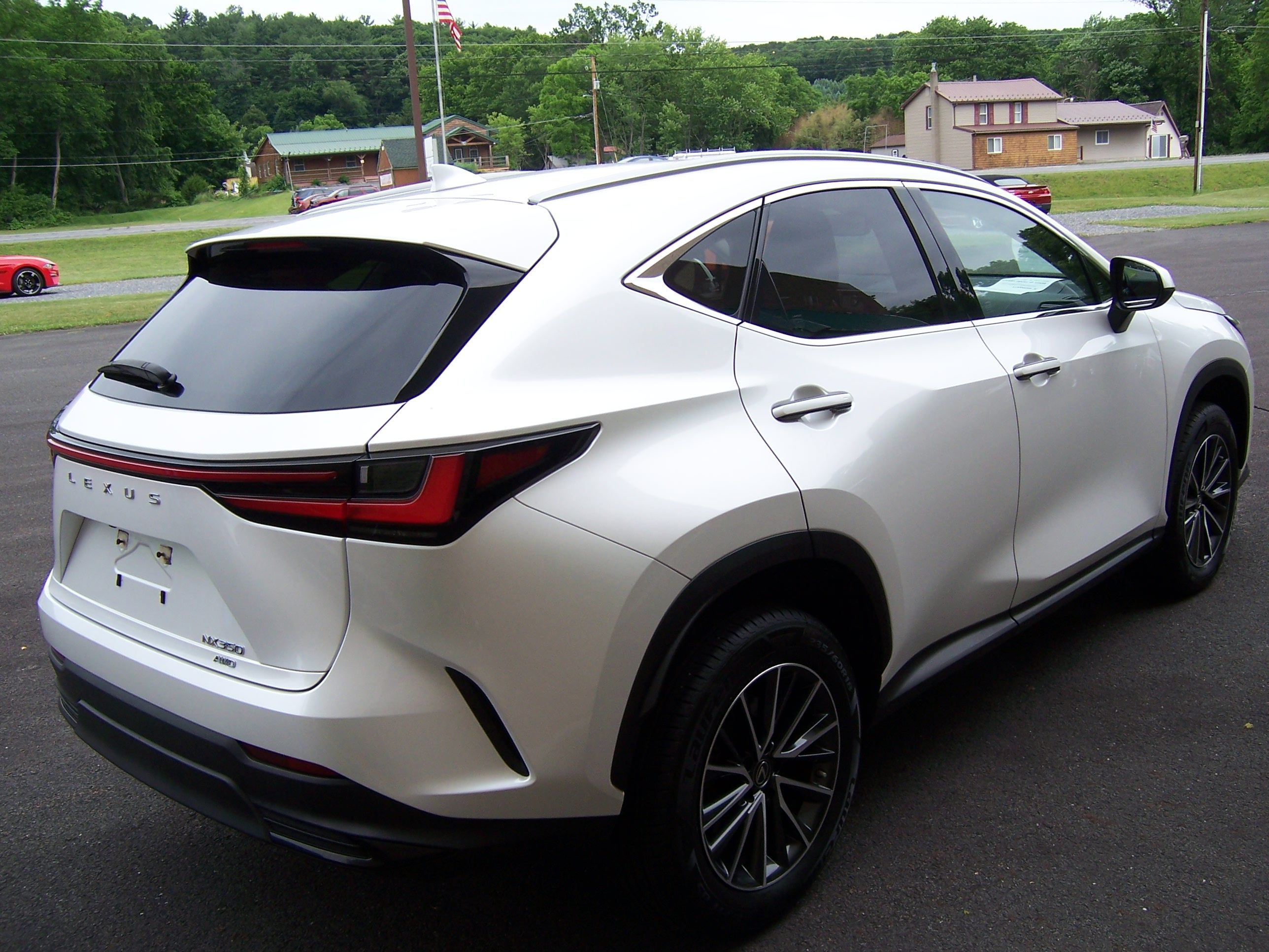 Used 2022 Lexus NX 350 AWD image 3