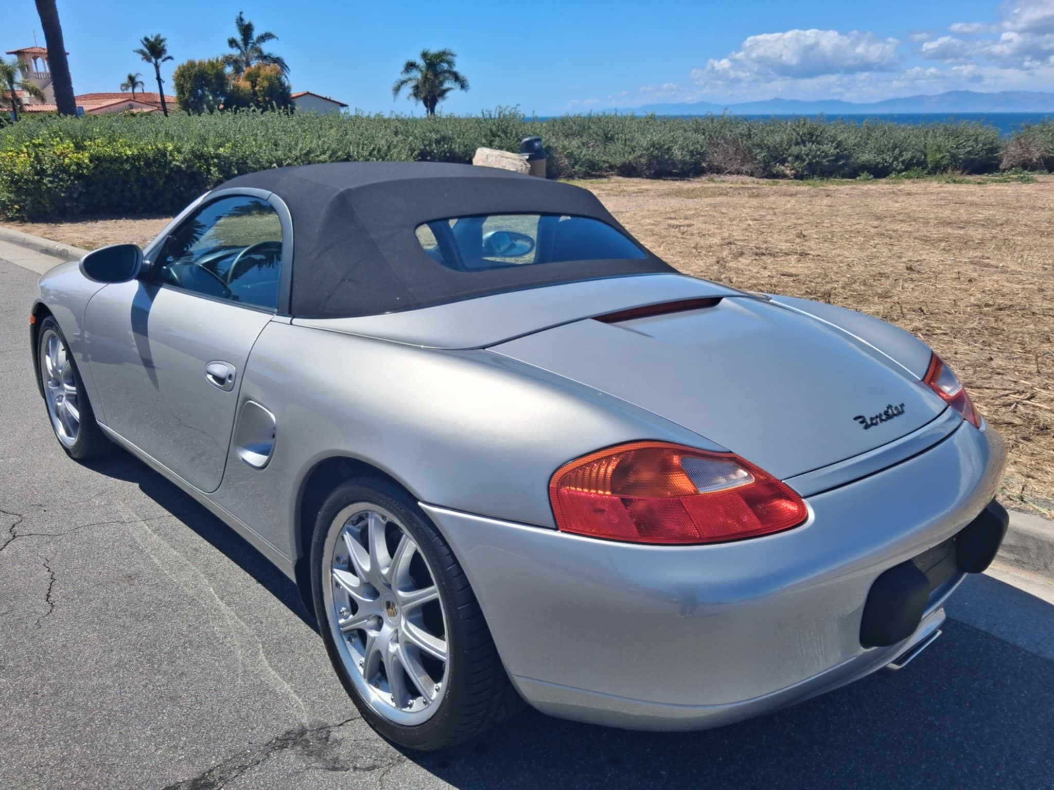 Used 2000 Porsche Boxster RWD image 24