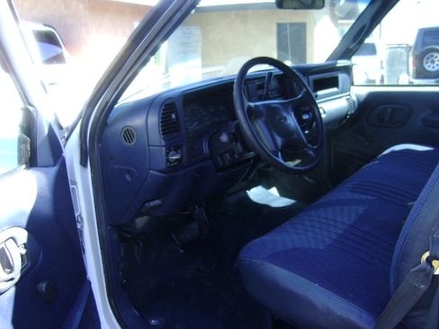 Used 1998 Chevrolet Silverado 3500 image 10