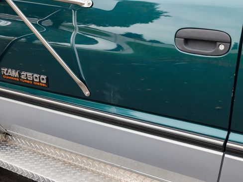 Used 1996 Dodge Ram 2500 Truck SLT image 57