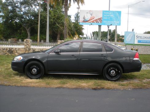 Used 2016 Chevrolet Impala Police FWD image 2