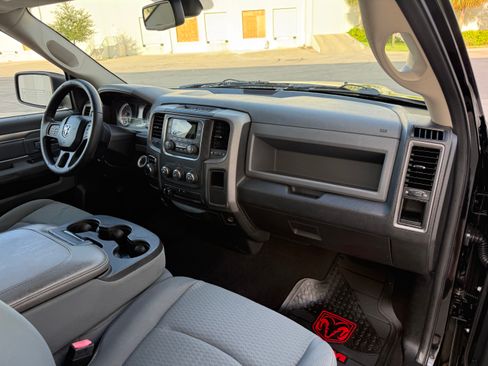 Used 2013 RAM 1500 ST RWD image 16