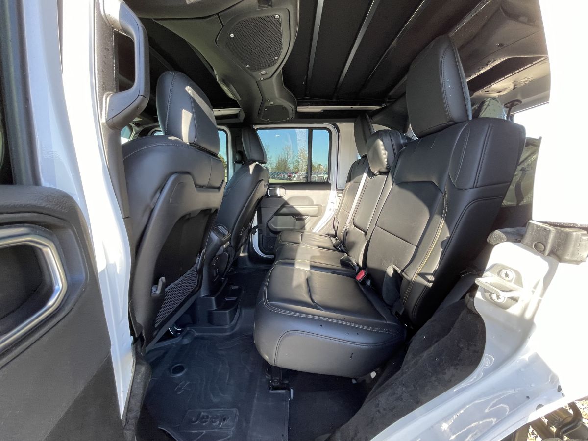 Used 2025 Jeep Wrangler Rubicon 392 AWD/4WD image 20