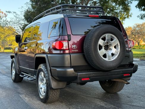 Used 2007 Toyota FJ Cruiser image 34