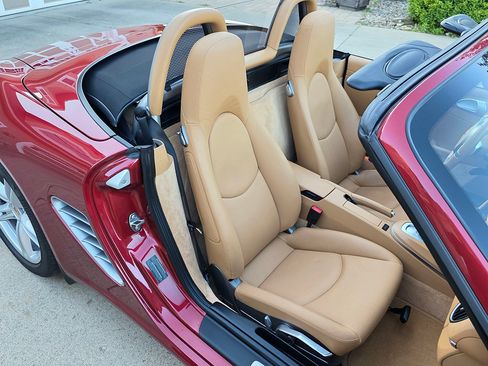 Used 2010 Porsche Boxster S RWD image 46