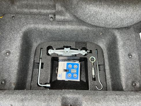 Used 2006 Honda S2000 image 24