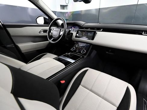 Used 2018 Land Rover Range Rover Velar R-Dynamic SE image 50