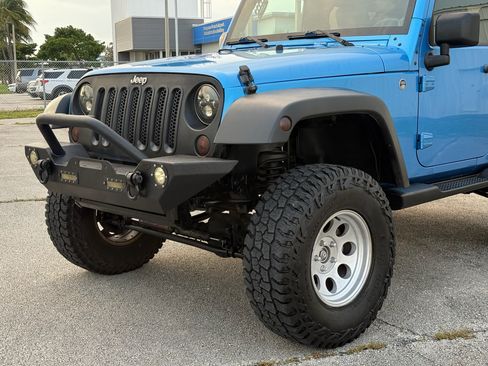 Used 2010 Jeep Wrangler 4WD Sport image 19