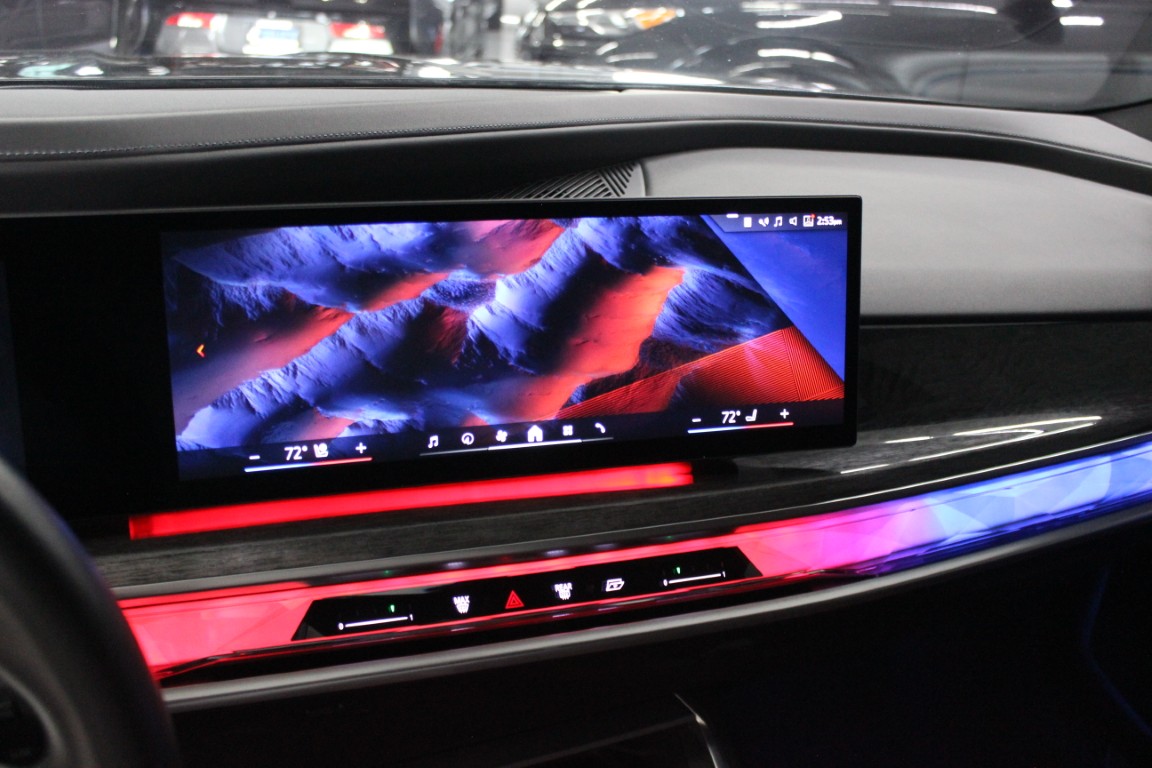 Used 2024 BMW i7 eDrive50 RWD image 35
